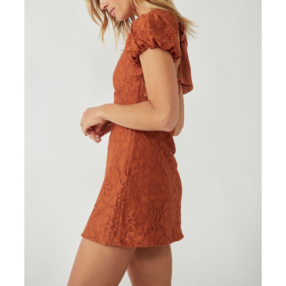 🎉LAST CHANCE🎉 FREE PEOPLE Hailee Lace Mini Dress / Pretty Penny - Picture 2 of 7